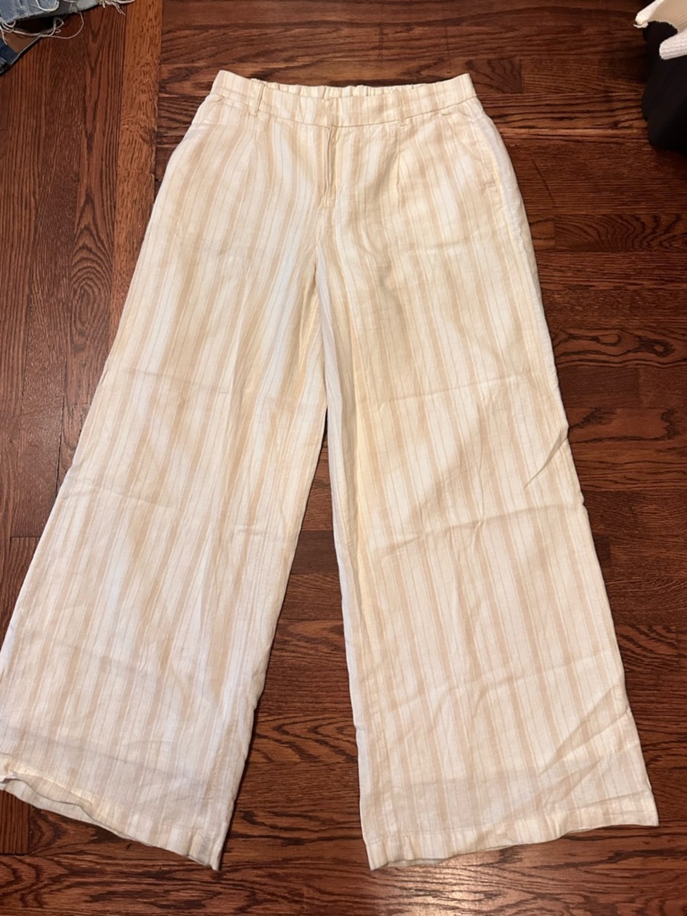 American Eagle Outfitters Wide Leg Linen-Blend Striped Trousers in Cream and Tan